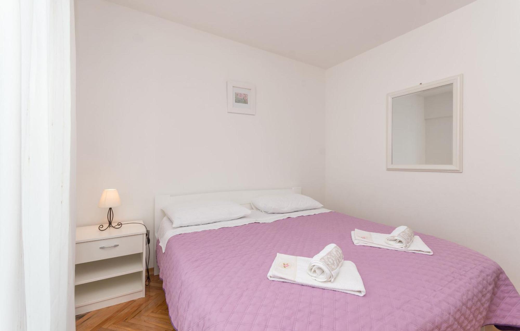 Apartment Blazenka - 20M From The Sea تكون المظهر الخارجي الصورة